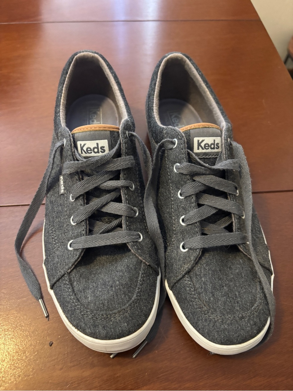 Keds Women’s Dark Gray Lace-Up Sneakers size 8.5